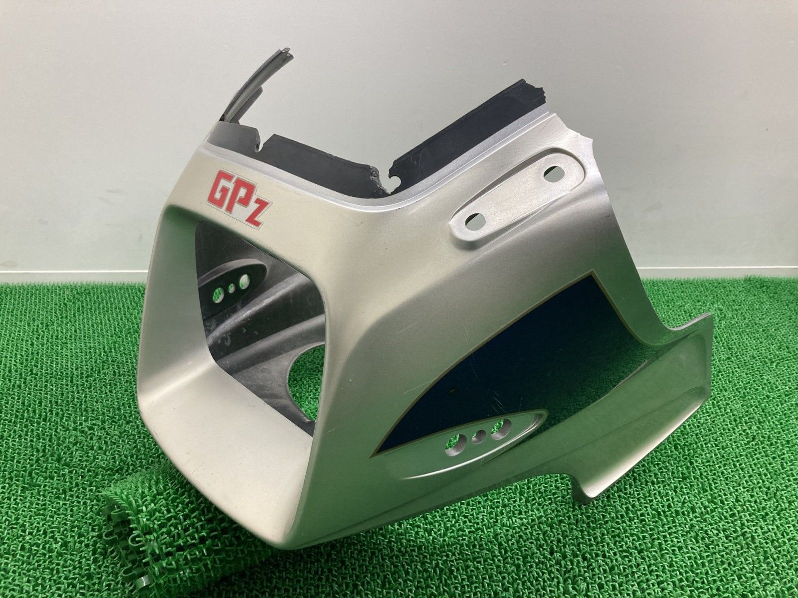 GPZ750F アッパーカウル 銀 5502-1020 カワサキ 純正 中古 ZX750A A2 コケキズ無し Ez