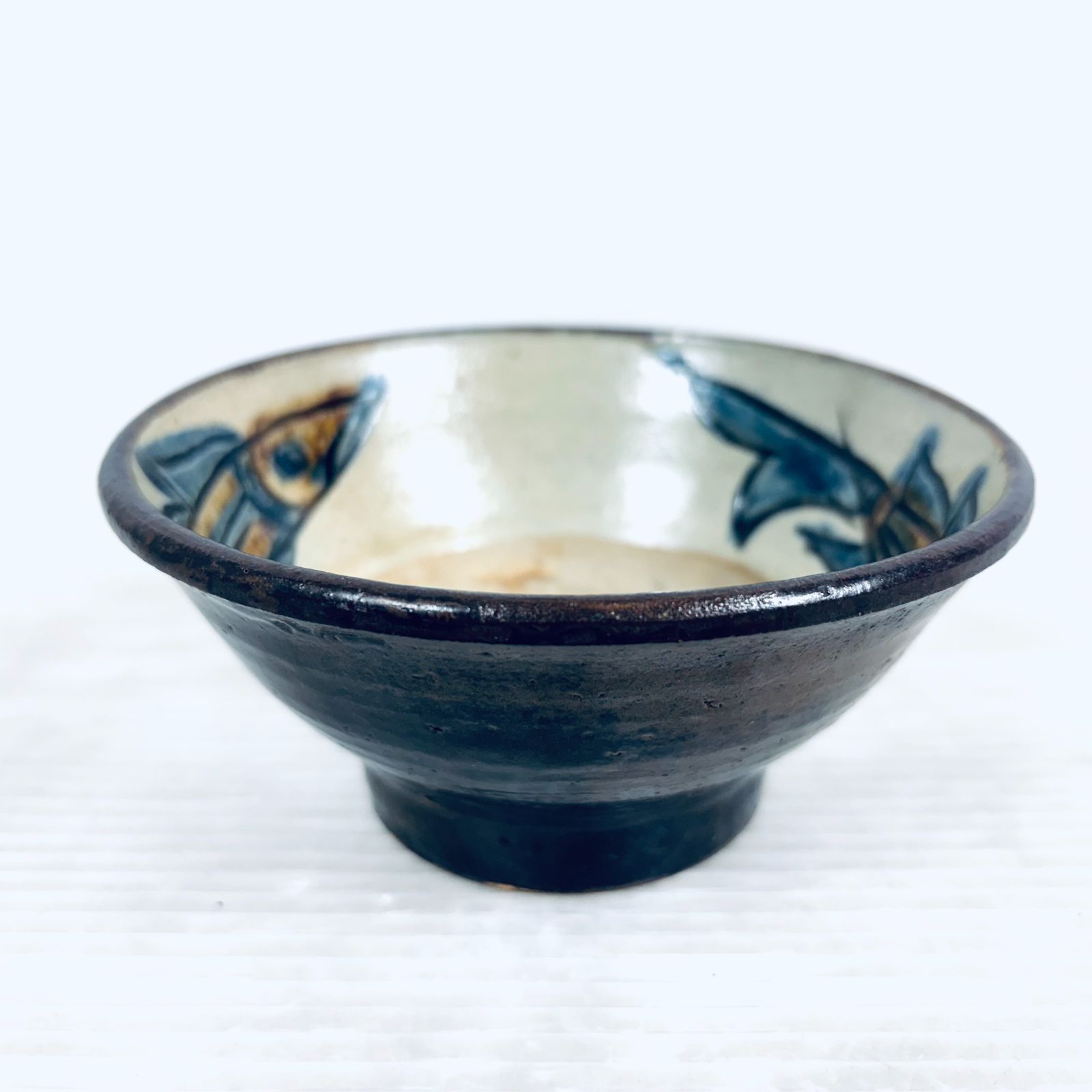 【美品】人間国宝　金城次郎　魚文　ご飯茶碗　1客　壷屋焼 やちむん