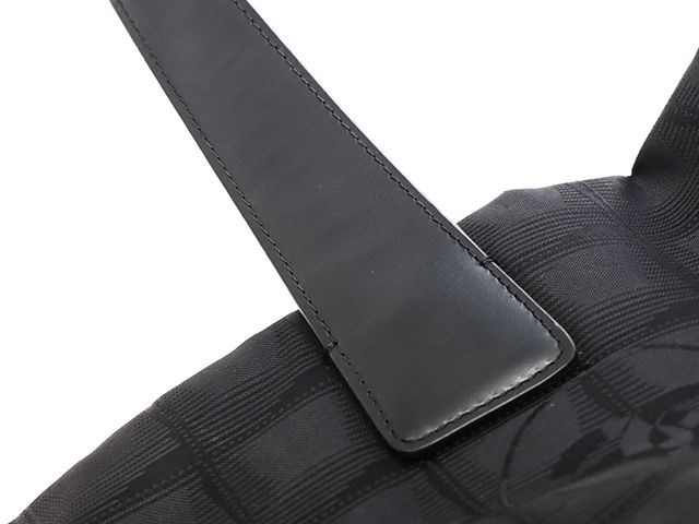 CHANEL シャネル バッグ ニュートラベルライントートPM ブラック/GP ナイロン/カーフ ﾊﾞｯｸﾞ A15991 トートバッグ ナイロン/カーフ ブラック レディース【中古】