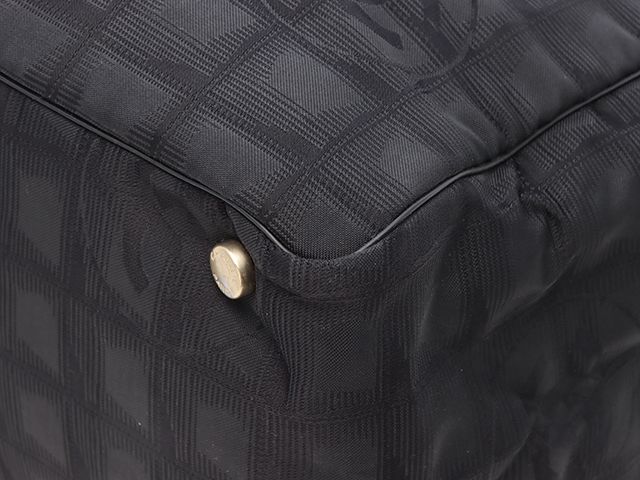 CHANEL シャネル バッグ ニュートラベルライントートPM ブラック/GP ナイロン/カーフ ﾊﾞｯｸﾞ A15991 トートバッグ ナイロン/カーフ ブラック レディース【中古】