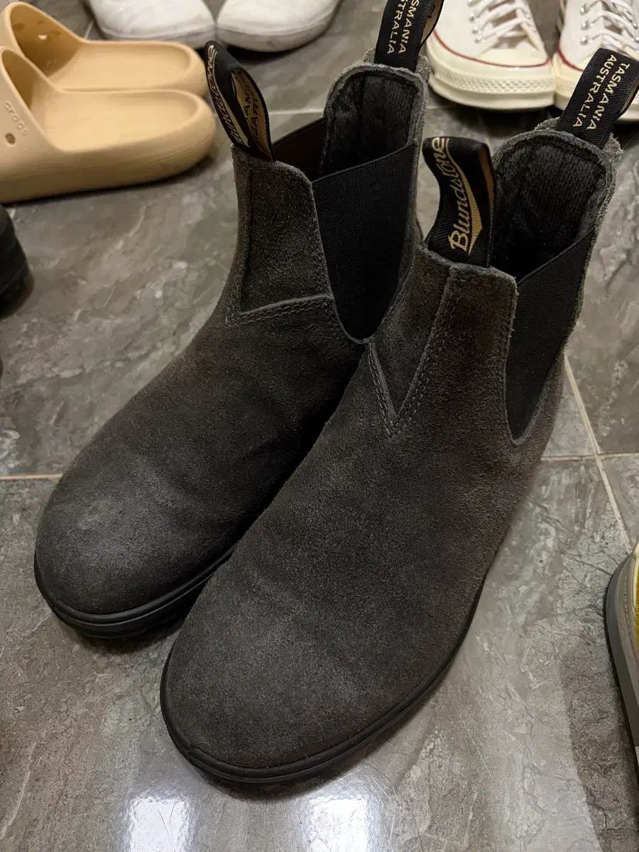 Blundstone(ブランドストーン) スウェード チェルシーブーツ 1910 7サイズ
