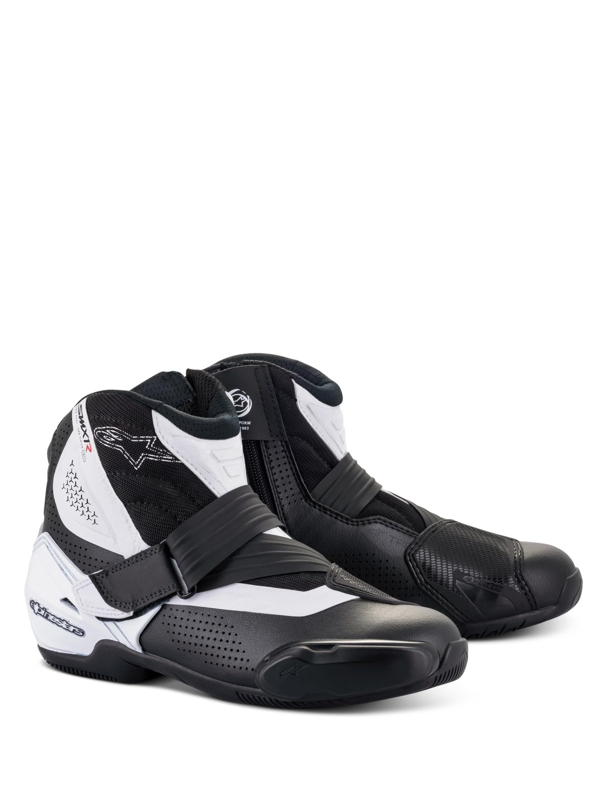 新品 alpinestars(アルパインスターズ)バイクブーツ ブラック/ホワイト EUR43/27.5cm SMX-1 R v2 VENTEDブーツ 2224021