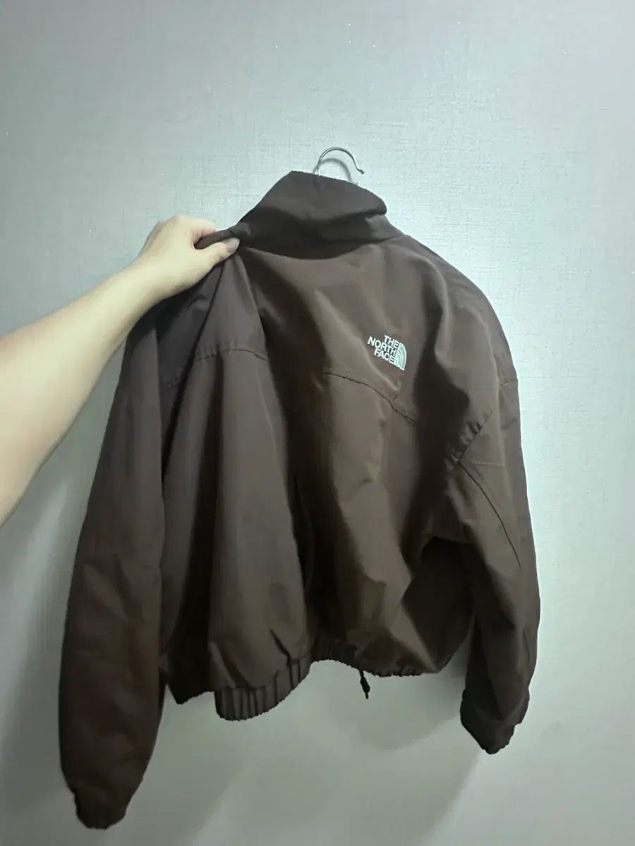 THE NORTH FACE ザノースフェイス ニュートン ショート ジャケット ブラウン レディース ウィンドブレーカー THE NORTH FACE ザノースフェイス ニュートン ショート ジャケット ブラウン レディース ウィンドブレーカー