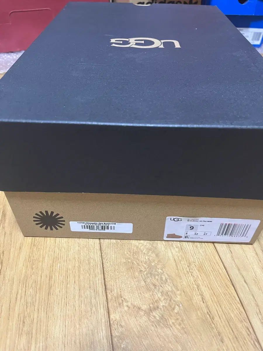 新品 UGG アグ クラシック ウルトラ ミニ ブーツ US9 270mm