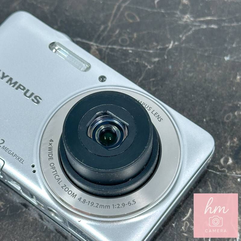 OLYMPUS VG-110 シルバー 1200万画素 光学4倍ズーム 広角27mm マジック 
