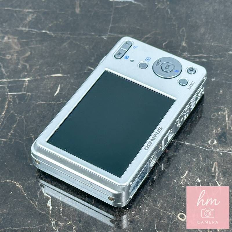 OLYMPUS VG-110 シルバー 1200万画素 光学4倍ズーム 広角27mm マジック 