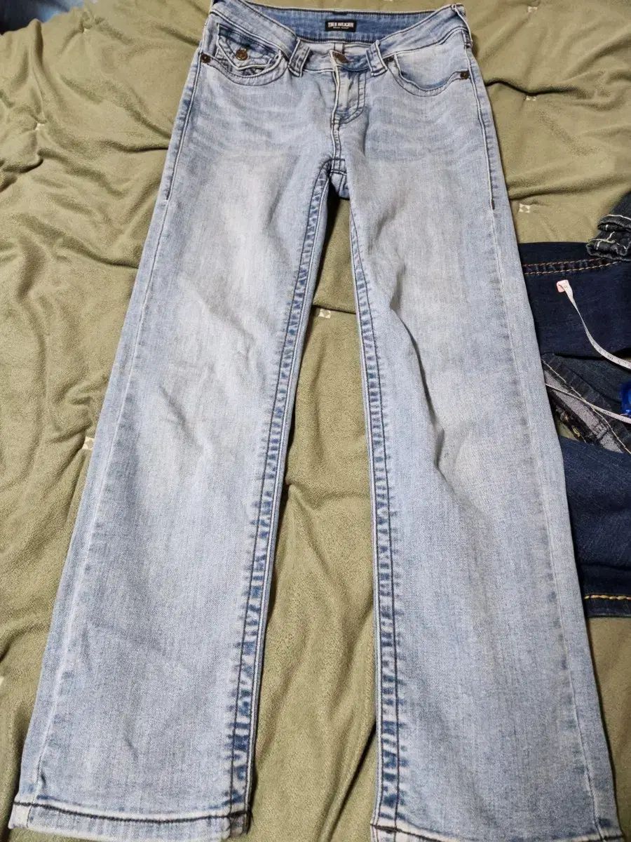 すべてTRUE RELIGION トゥルーレリジョン