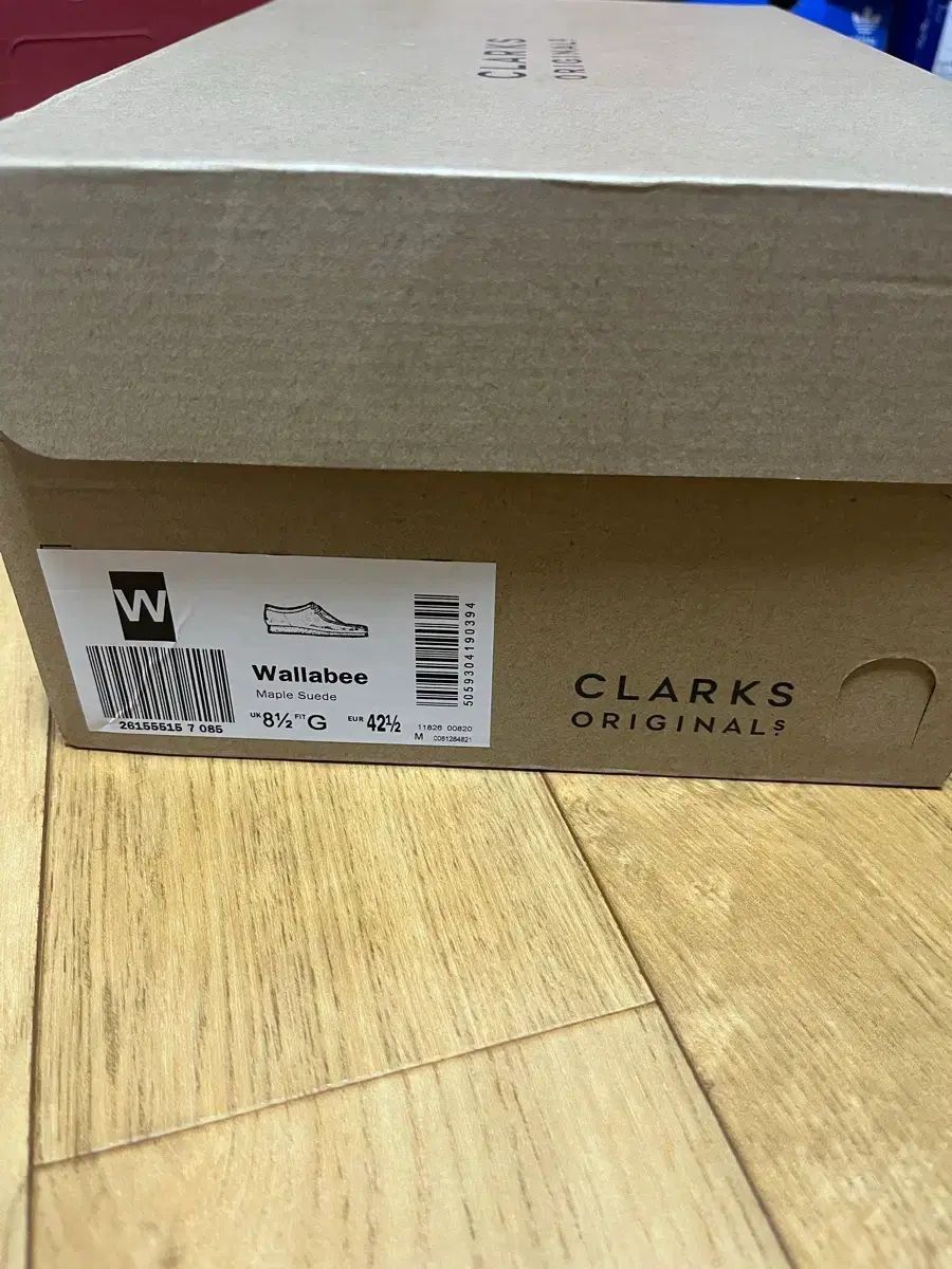 新品 クラークス ワラビー メイプル スウェード UK8.5サイズ（270）