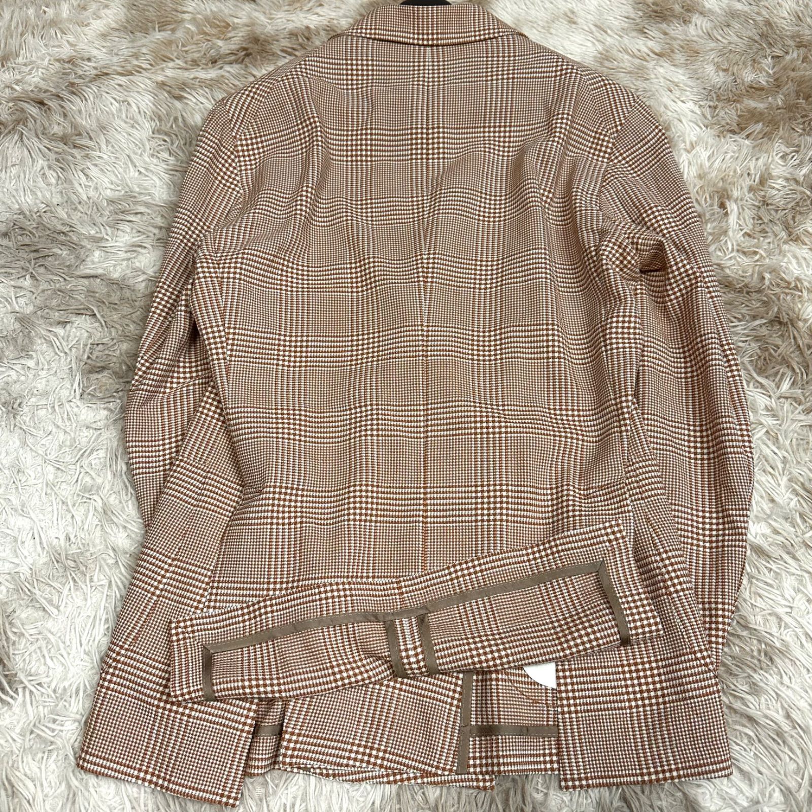 近年モデル【金ボタン】TAGLIATORE タリアトーレ DARREL テーラード 