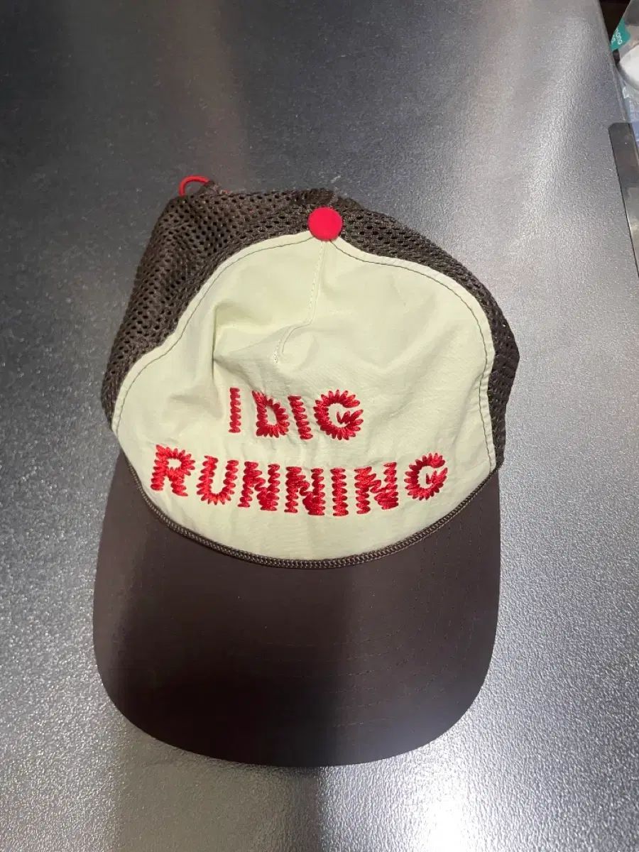 アレックスジョーノ ランニング トラッカー ハット 出品