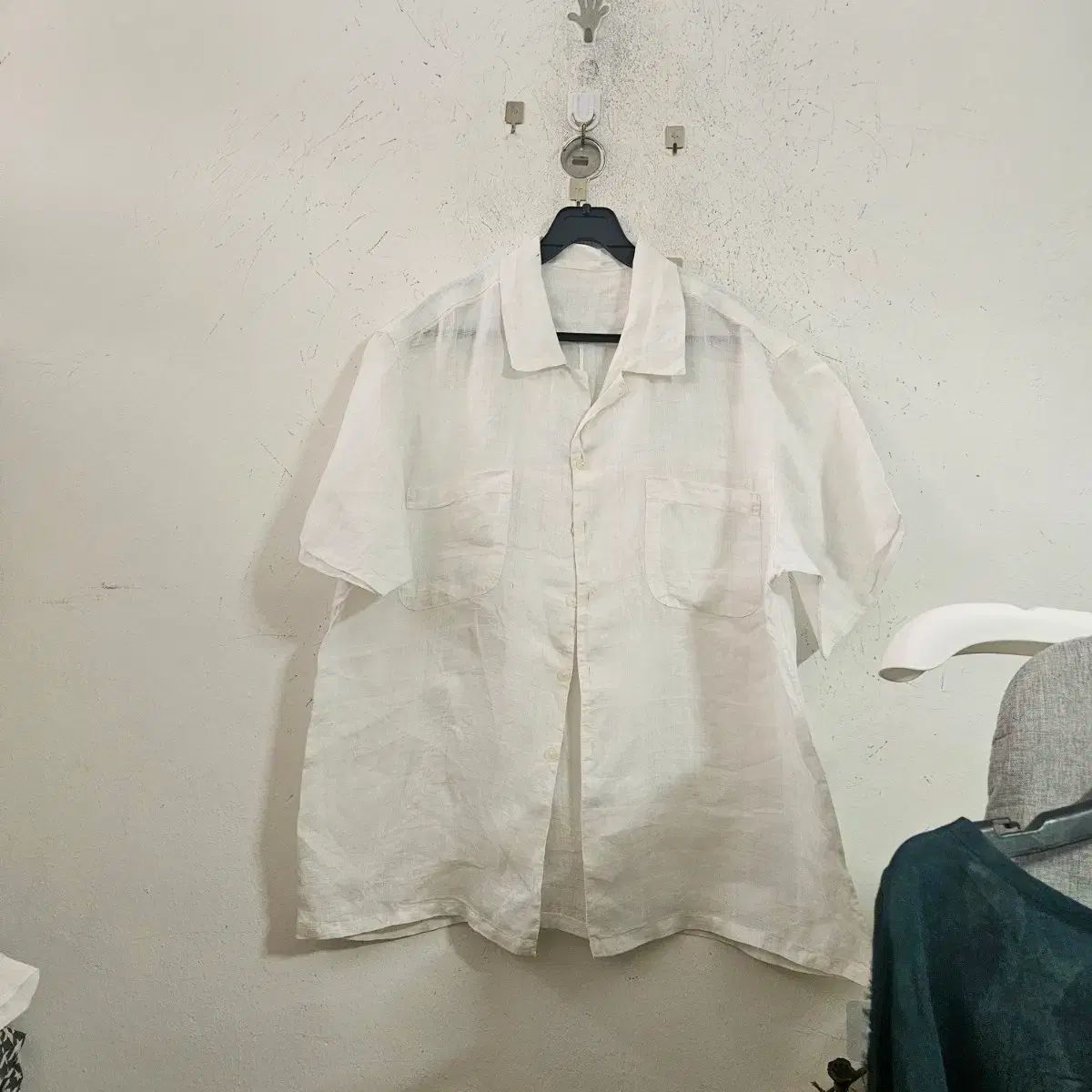 メンズリネンシャツ