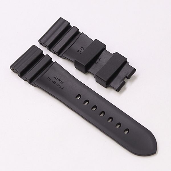 美品 パネライ ラバーベルト ブラックカラー 26mm メンズ腕時計
