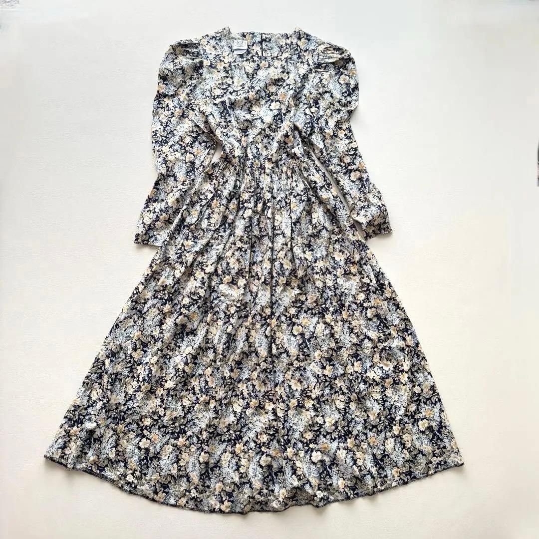 Laura Ashley ローラアシュレイ 花柄ロングワンピース 長袖 スクエアネック ネイビー 小花柄 コットン100% 英国製 UK14 XL LL レディース 古着 ヴィンテージ A品 マキシワンピース 春夏秋 通年 【D381】