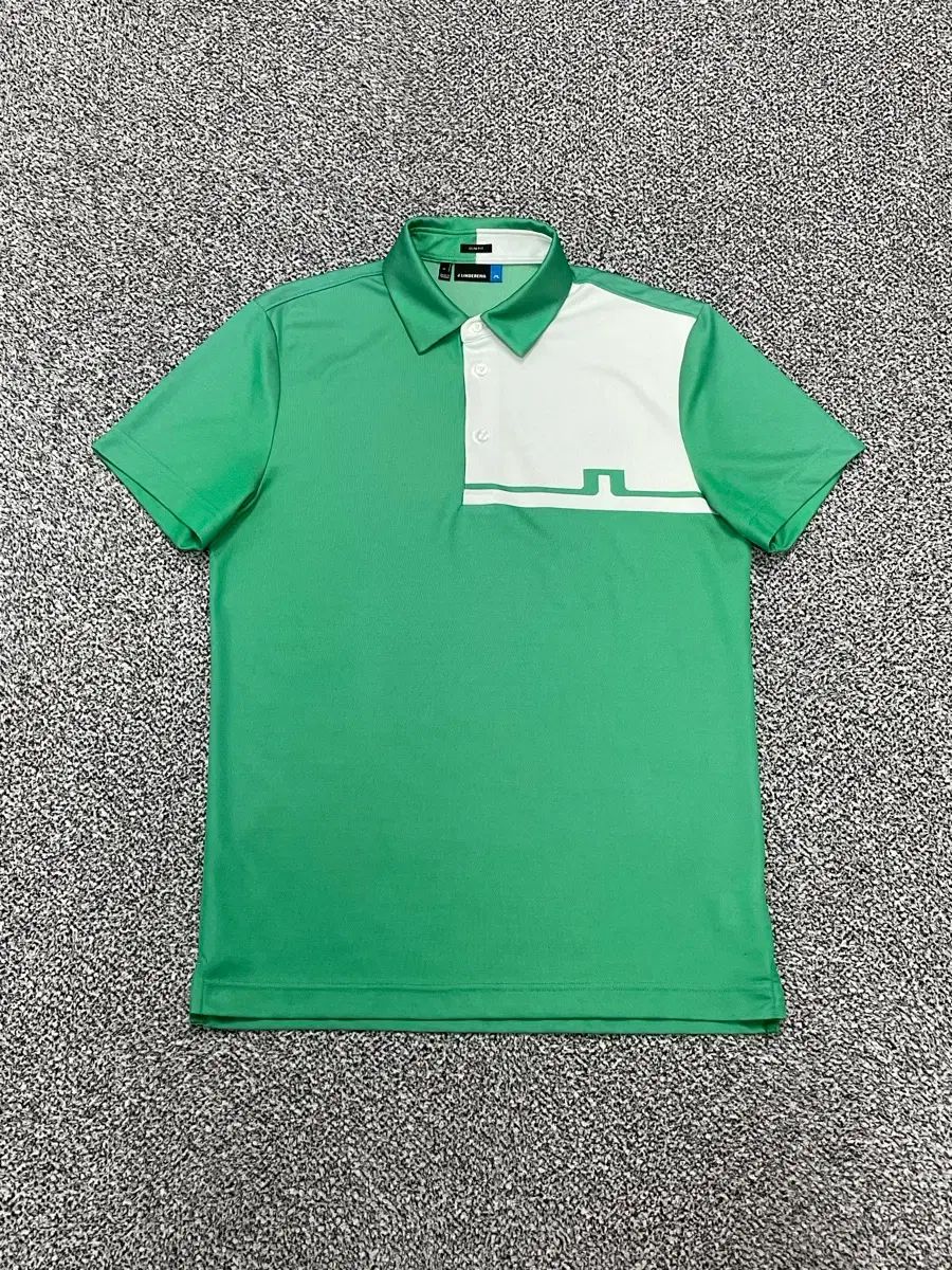 J.LINDEBERG(J.リンドバーグ) 正規品 / メンズ95-100 / ゴルフ グリーン 半袖 pk
