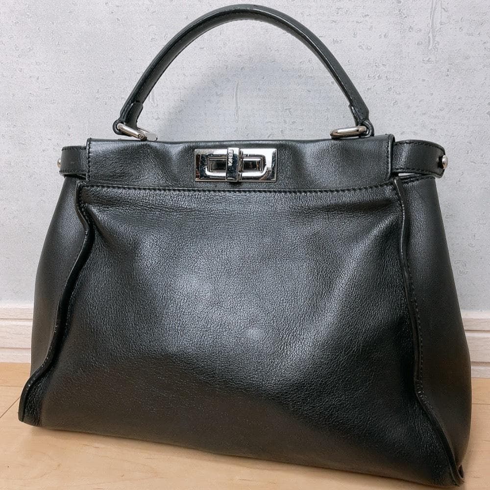 FENDI 8BN290 ピーカブー レギュラー モンスター ハンドバッグ ブラック 黒 バッグバグズ レザー 本革 パイソン レア 完売品 ヴィンテージ