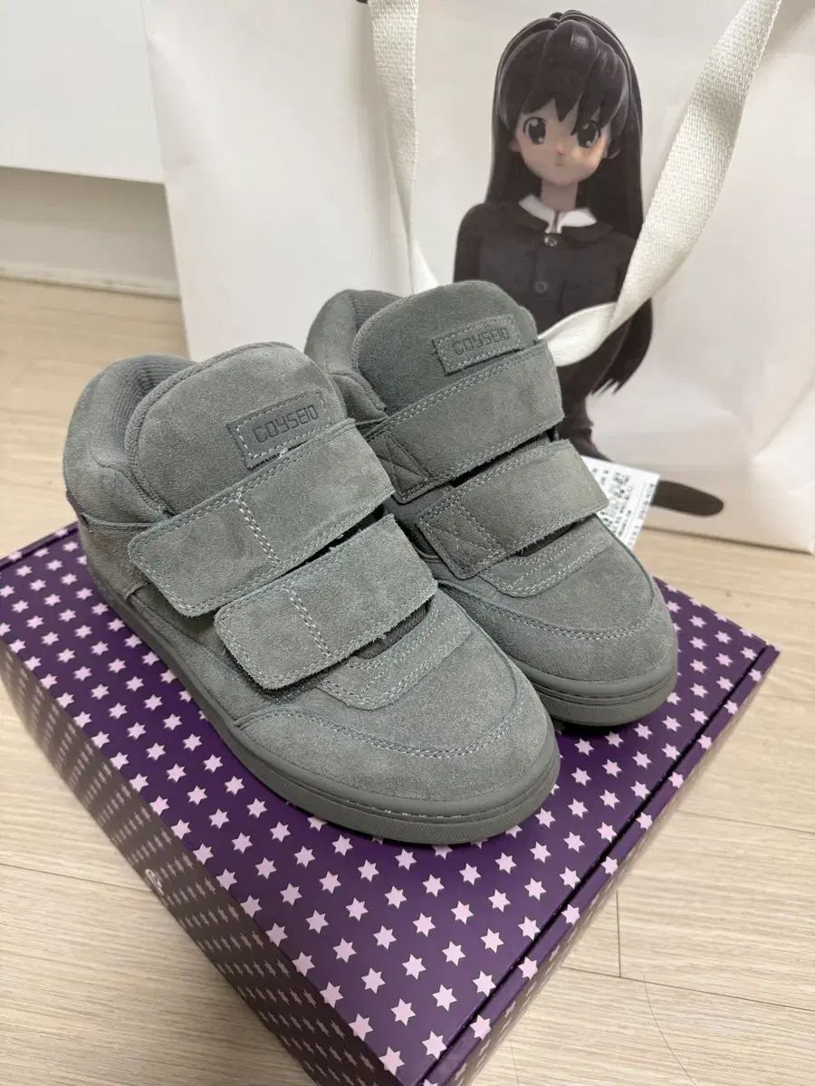コ イセイオ バンブル シューズ グレー 230