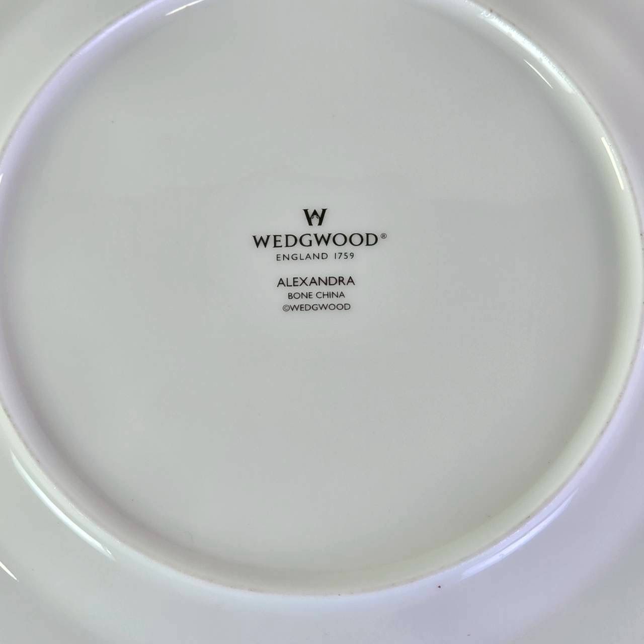Wedgwood ウェッジウッド アレクサンドラ プレート 21cm 1枚 - メルカリ