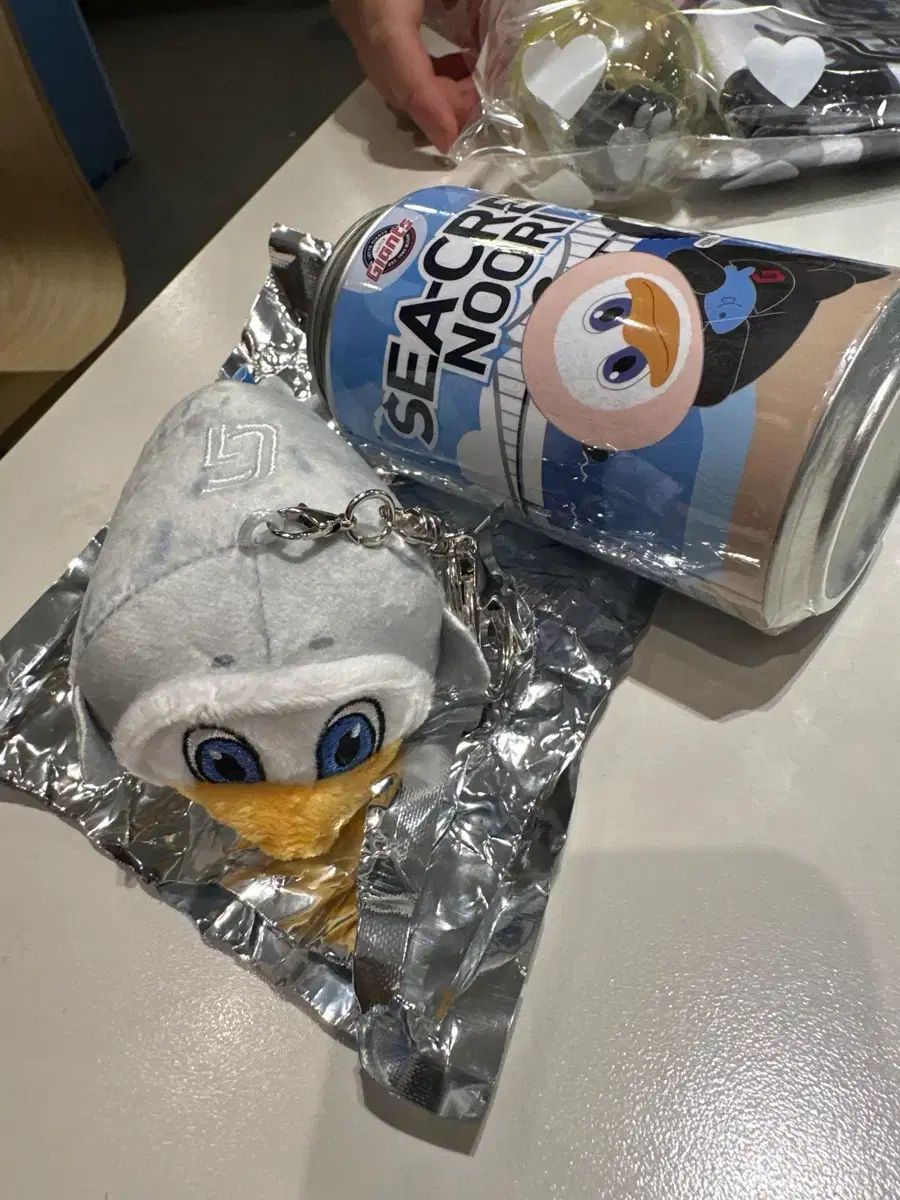 ロッテ・ジャイアンツ ヌリキーホルダー アザラシ