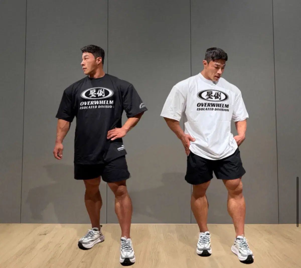(サイズ3) 未開封 圧倒 ダブルサークル ブラック 半袖Tシャツ