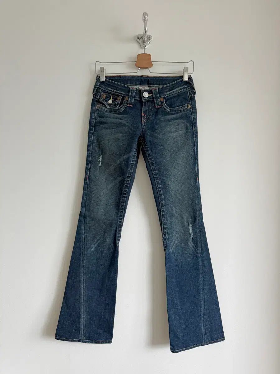 アメリカ製トゥルーレリジョン(TRUE RELIGION) デニム パンツ ブーツカット (U S A)
