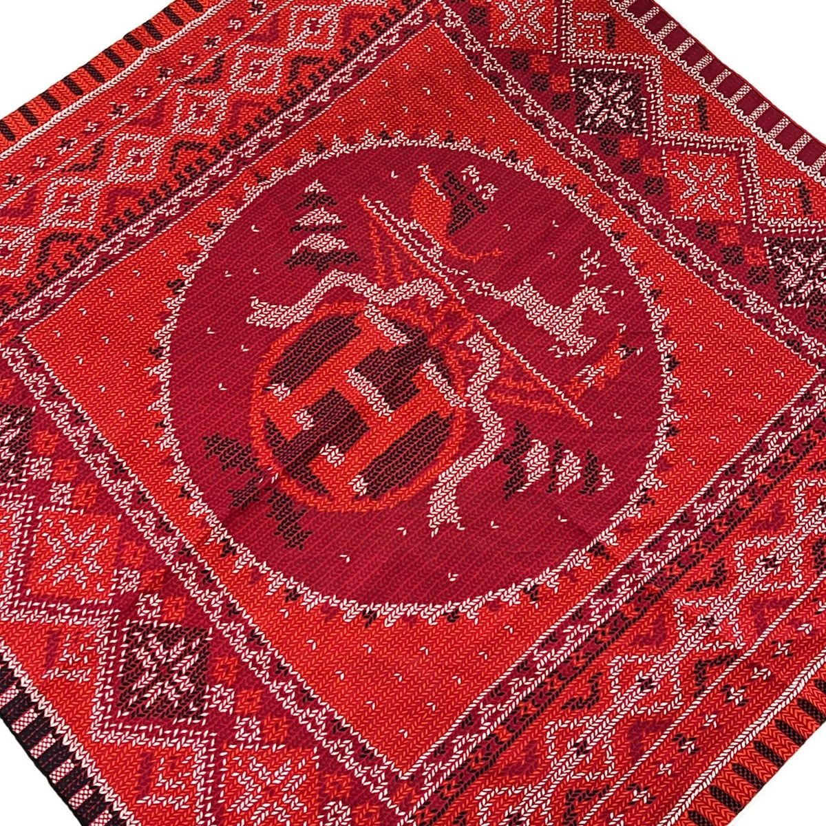 HERMES(エルメス) スカーフ カレ90 ボルドー×オレンジ×マルチ AU COIN DU FEU/ロゴ/刺繍柄