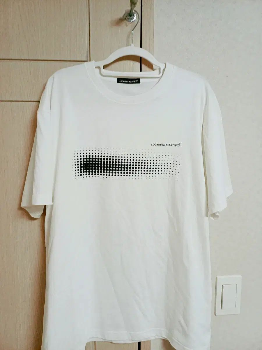 ぼっち・ざ・ろっく！マーティン 半袖 Tシャツ サイズ2