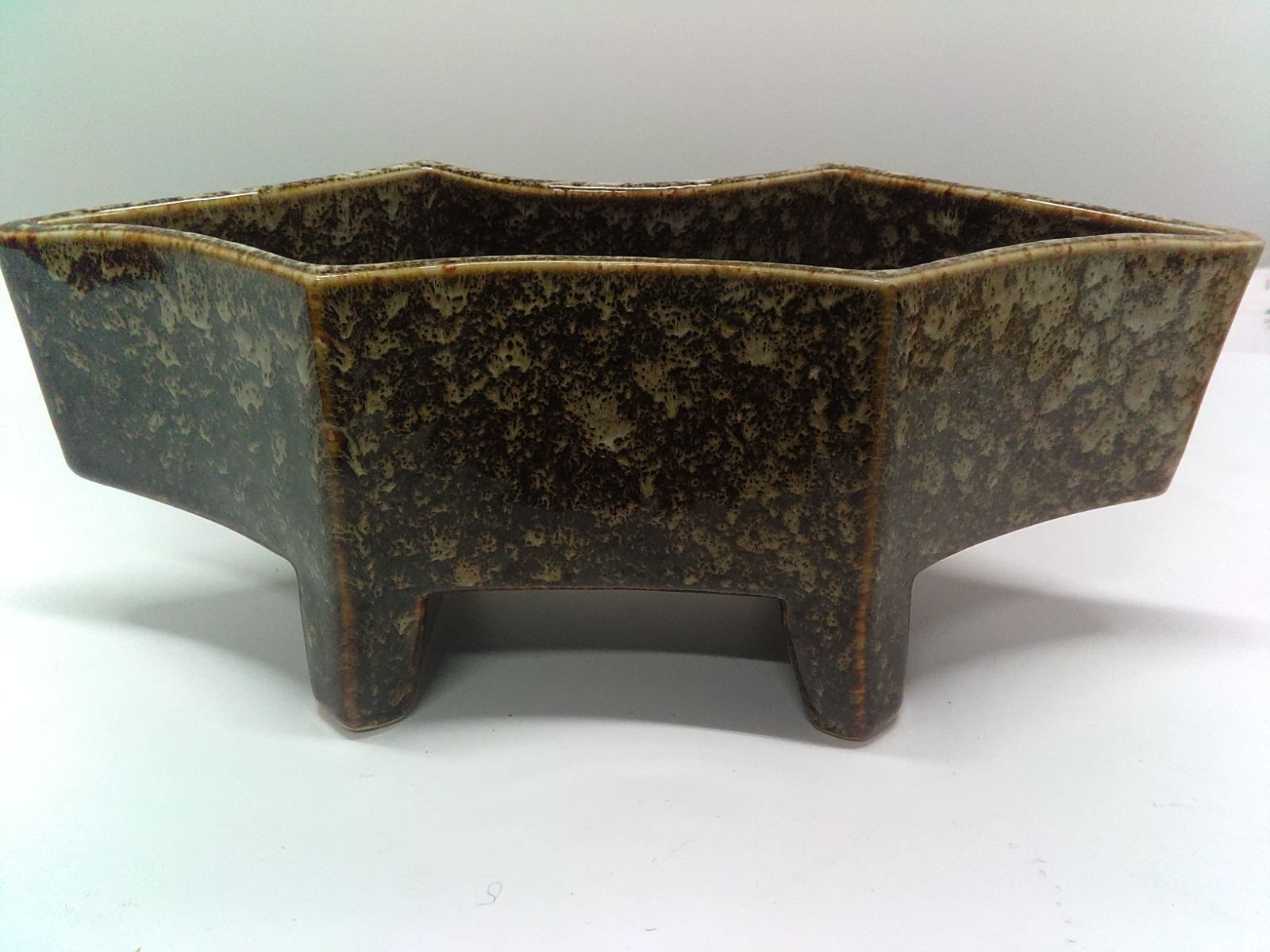 陶器 変形花器 脚付 茶褐色窯変釉 約30cm 箱付き 生け花 花入