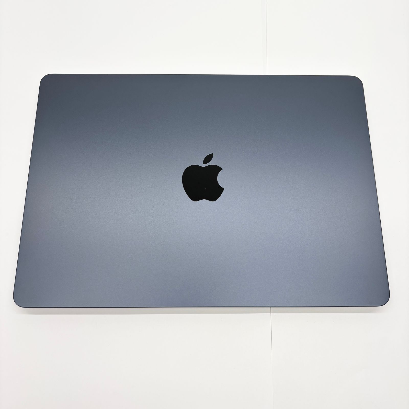 美品Apple 13インチMacBook Air M4 512GB/ミッドナイト macbook air(m4
