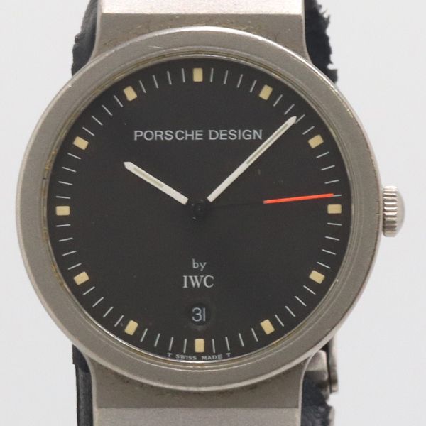 良品 稼動 IWC ポルシェデザイン 3330 QZ チタン デイト ブラック文字盤 メンズ腕時計 3215300 5APT NAM ABC23457