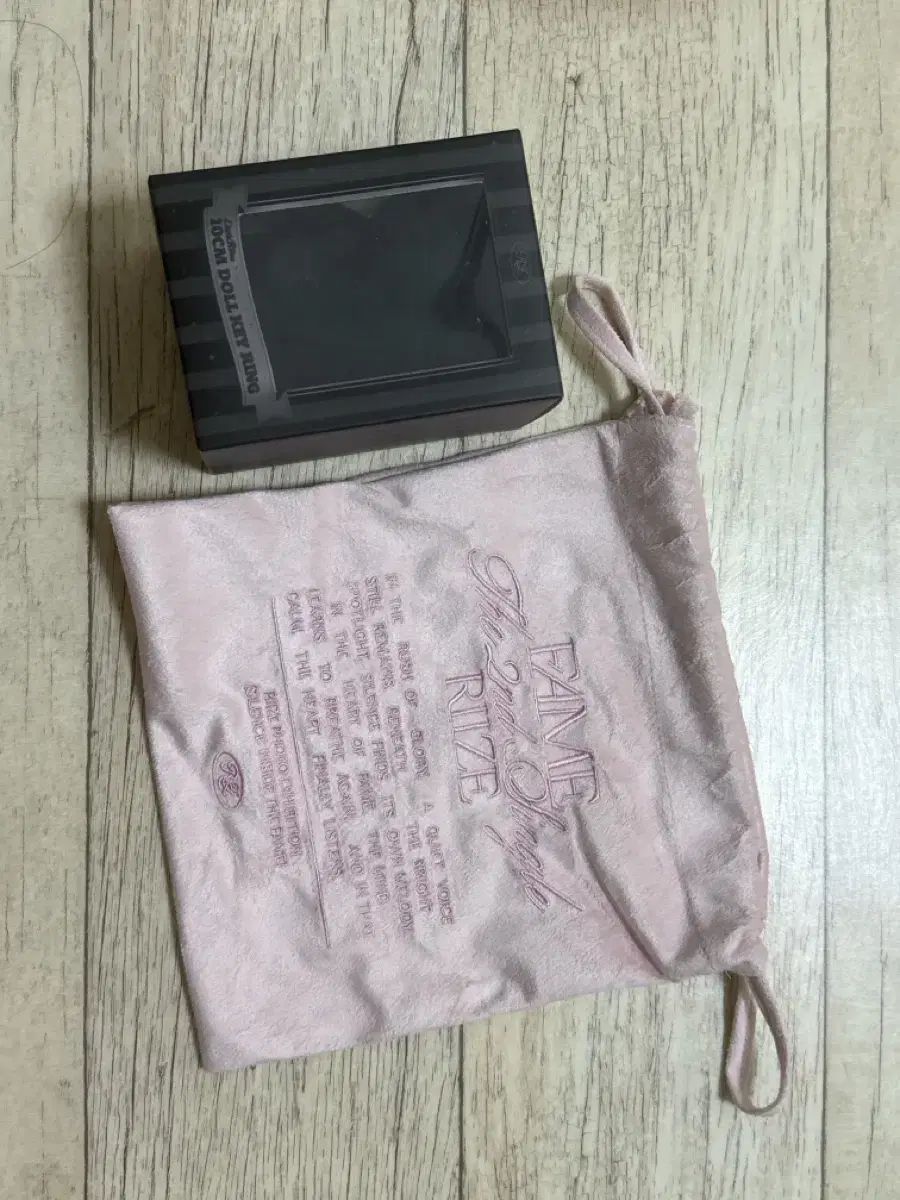 亀梨和也Inside23 nekoポーチ S-正規直輸入品
