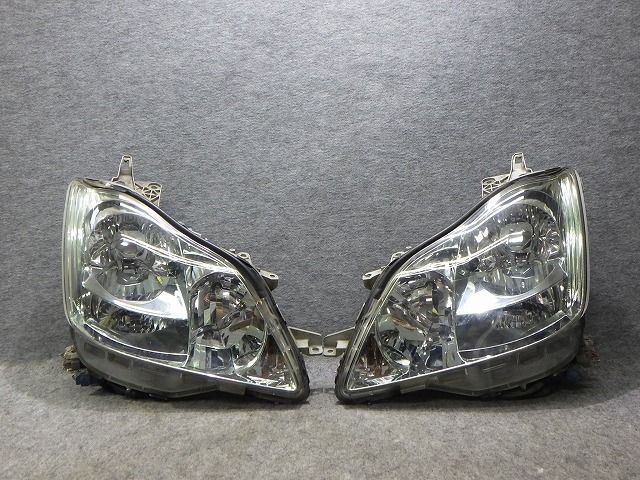 18系　クラウン　ロイヤル　前期　ヘッドライト　左右　HID　GSR180/183　30-313　W　81150-30A50　バラスト付　260521057