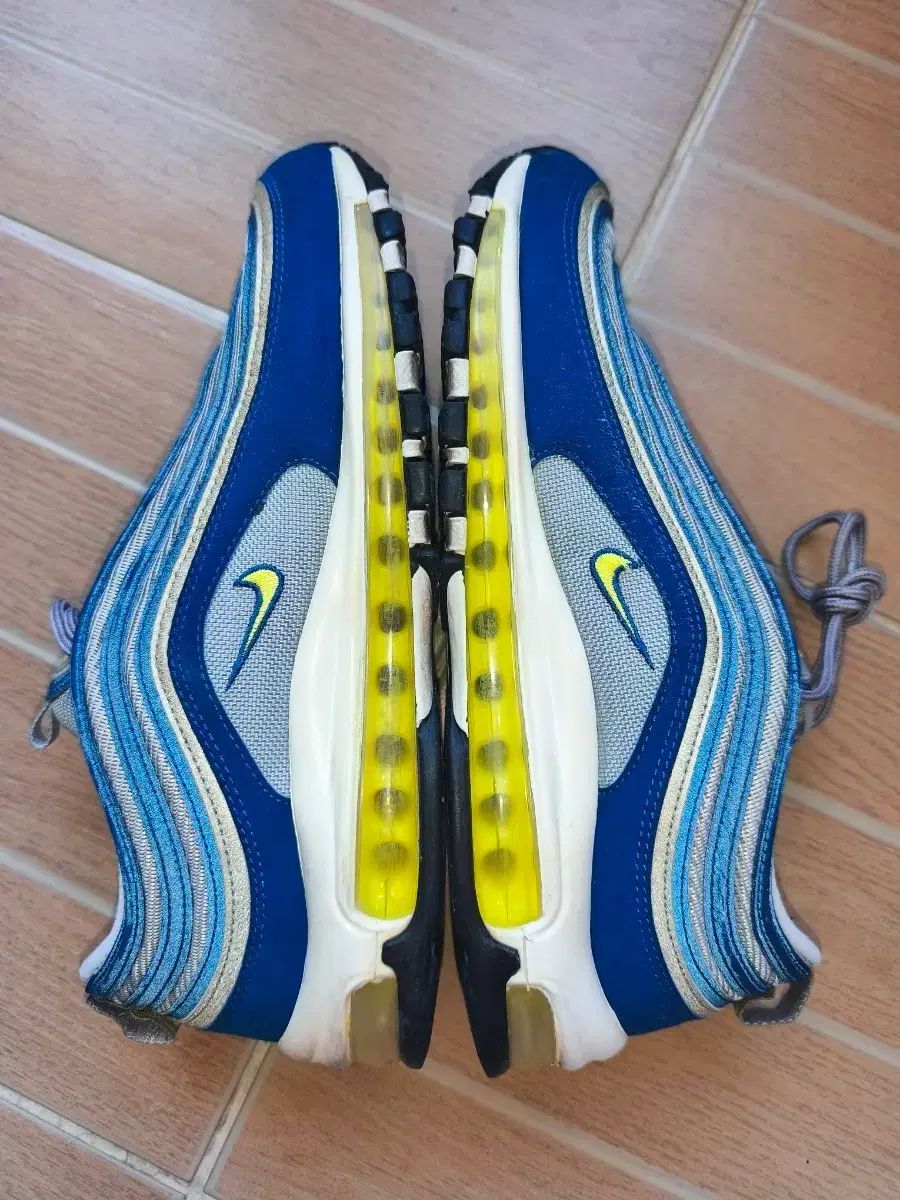 ナイキ エアマックス 97 ファウン