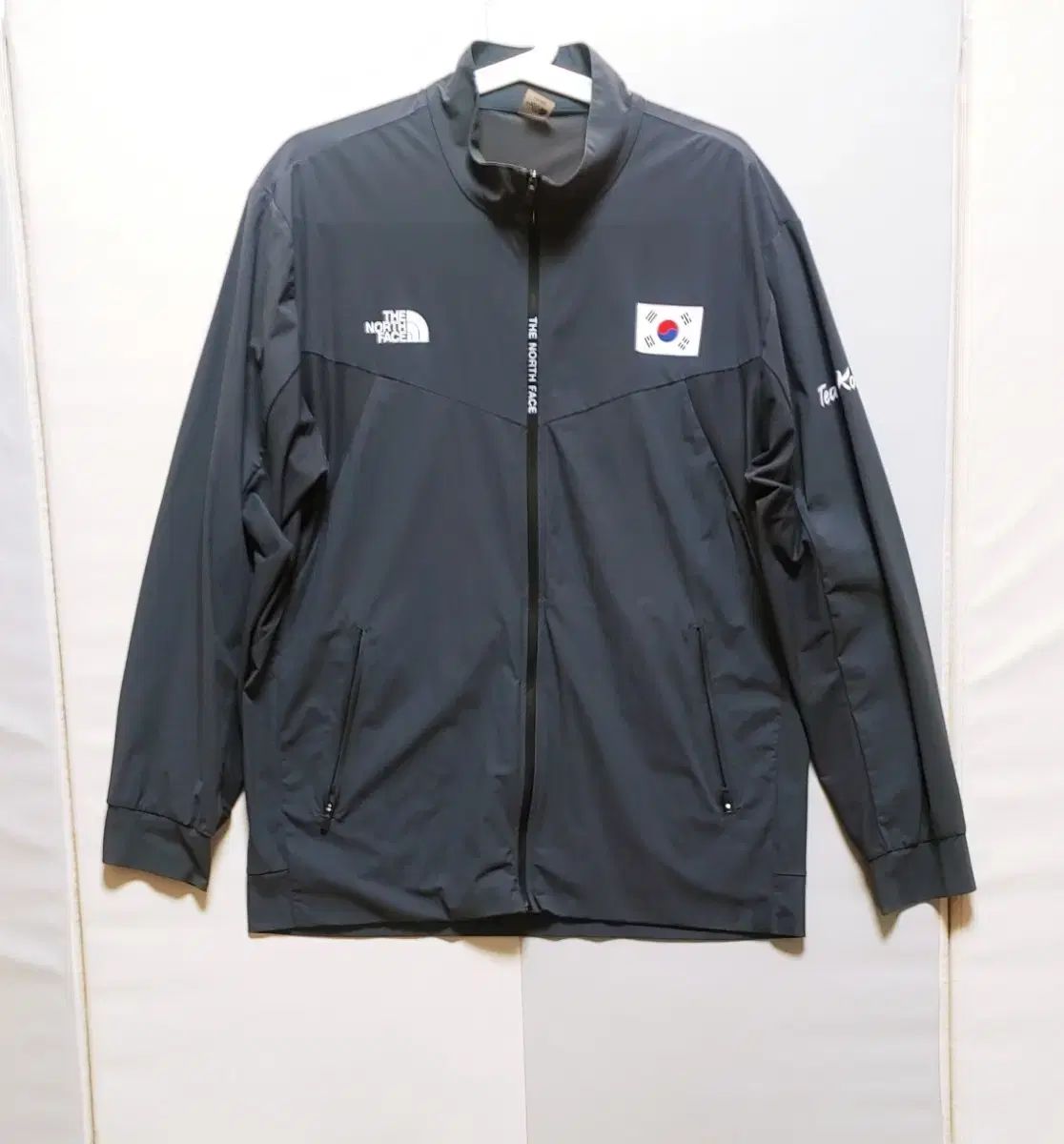 XXL THE NORTH FACE ザノースフェイス 韓国国家代表 ウィンドブレーカー アウター254 11,899円