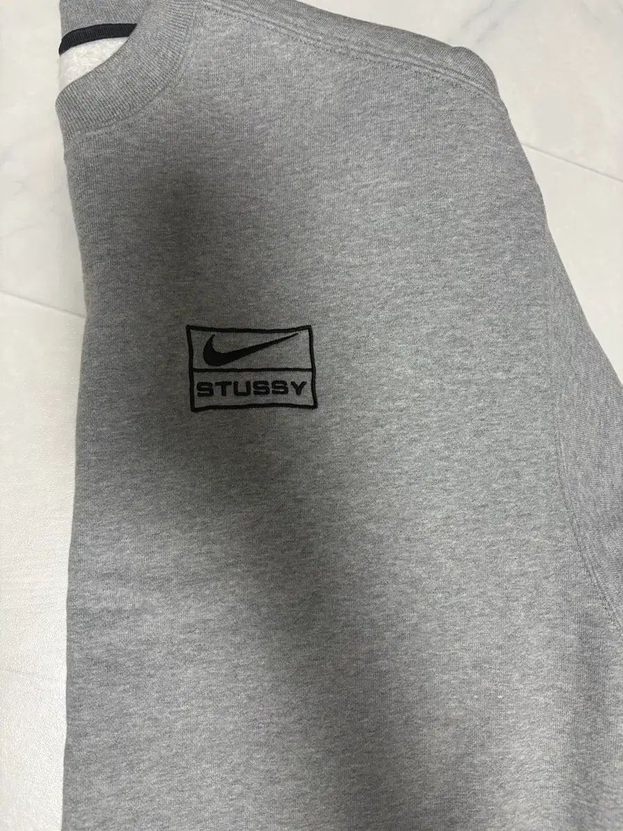 STUSSY x NIKE コラボ スウェット グレー M