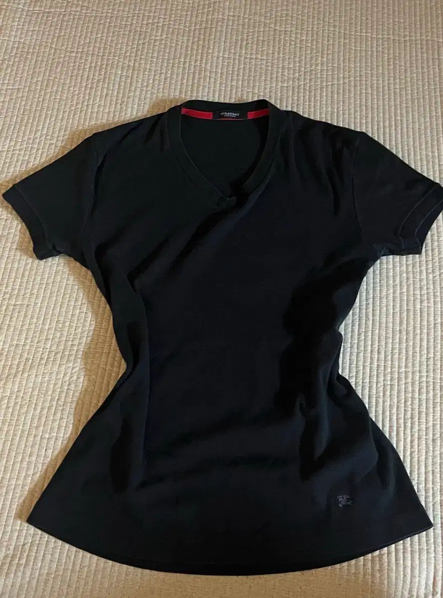 バーバリー ブラック 半袖 Tシャツ 正規品