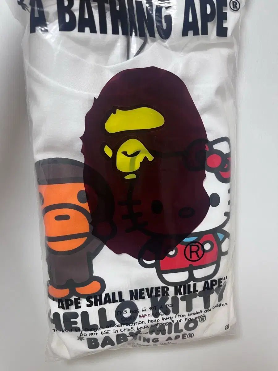 A BATHING APE アベイシングエイプ 半袖Tシャツ
