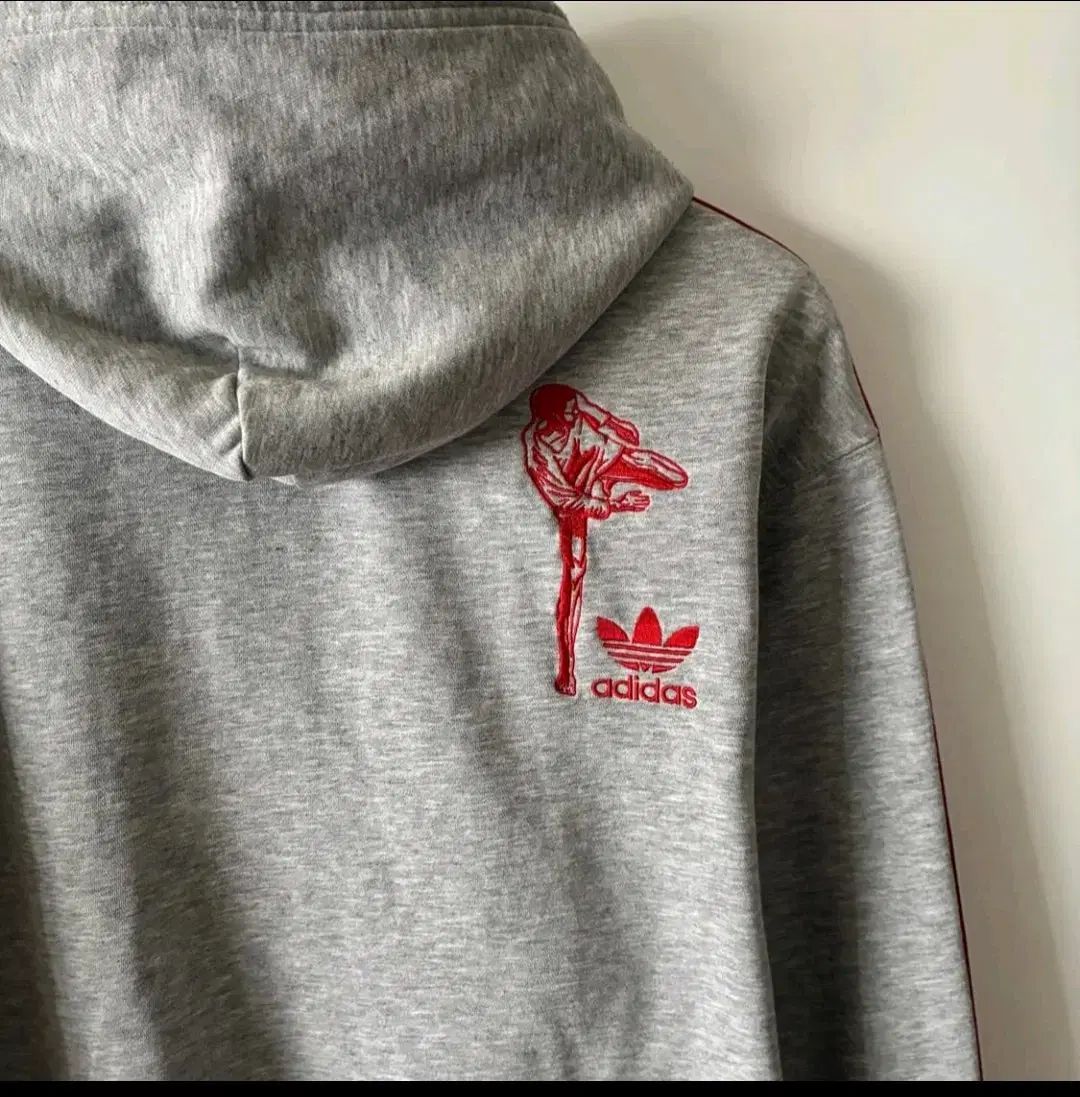 アディダス 00s コーティス風 フードTシャツ アディダス 00s コーティス風 フードTシャツ