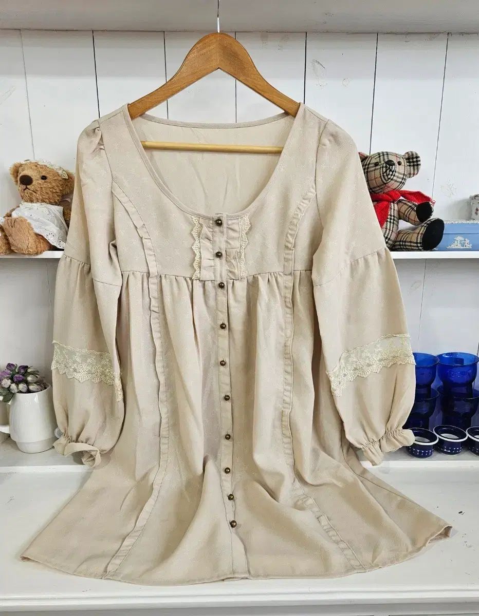 AXES FEMME（アクシーズファム） レースフリルワンピース