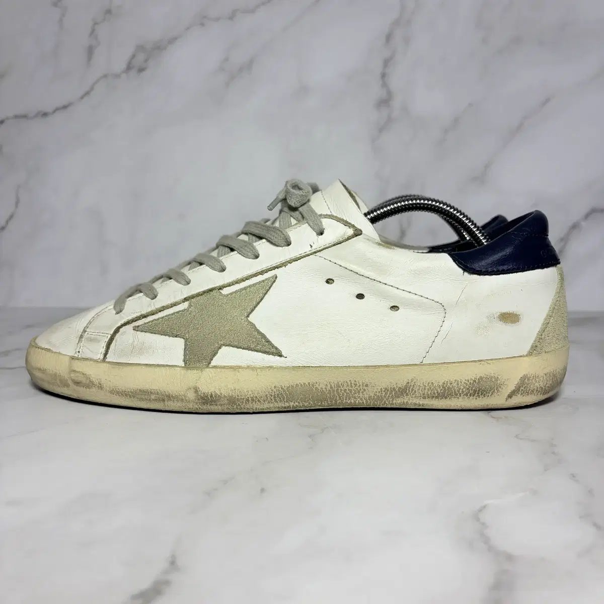 41 GOLDEN GOOSE ゴールデングース SuperStar ネイビータブ