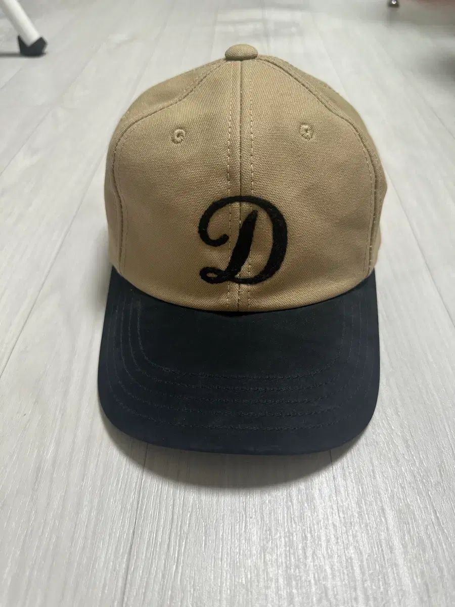 THEH W DOG&CO ベースボールキャップ