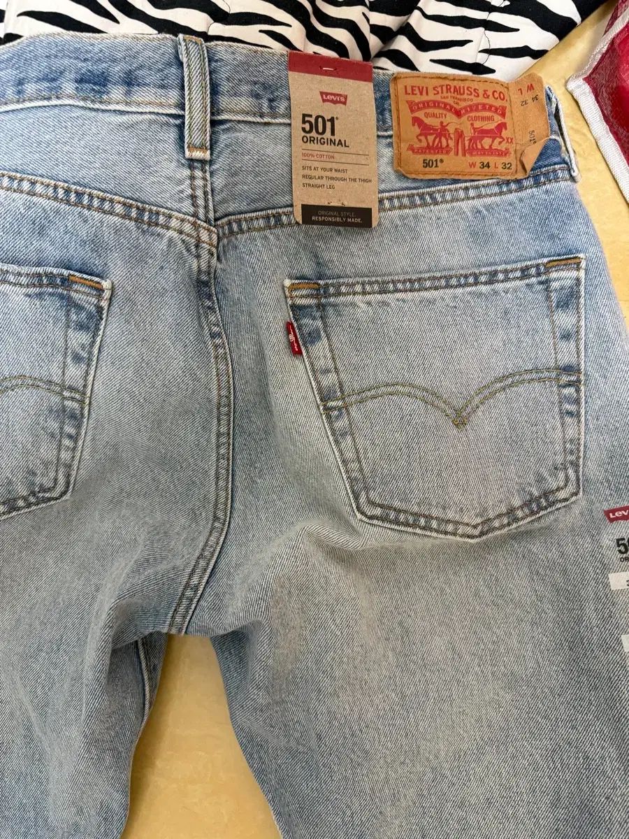 (新品)リーバイス 501 オリジナル W34 L32 デニム