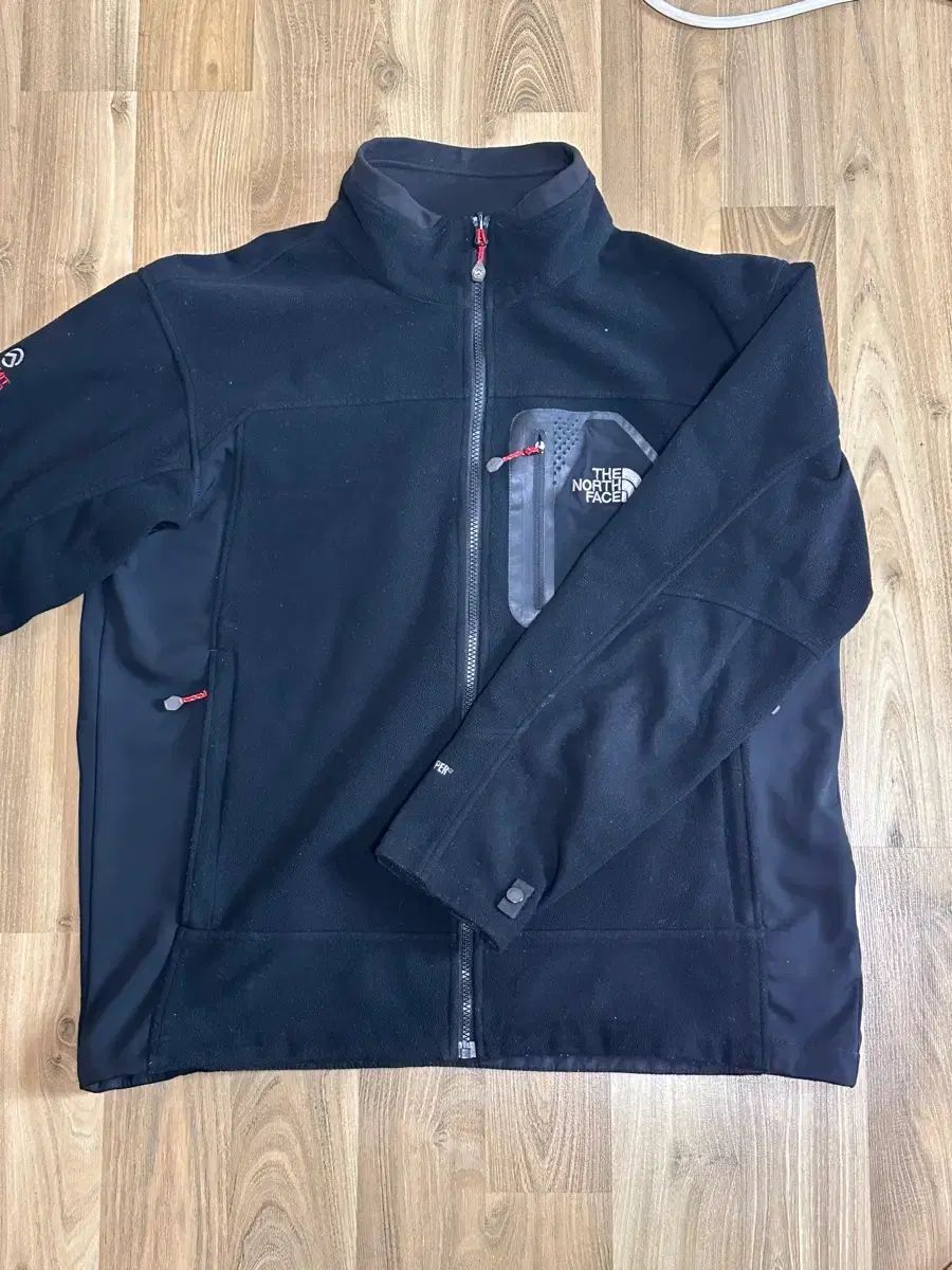 THE NORTH FACE ザノースフェイス 黒色 カラー サミット フリース ジャケット