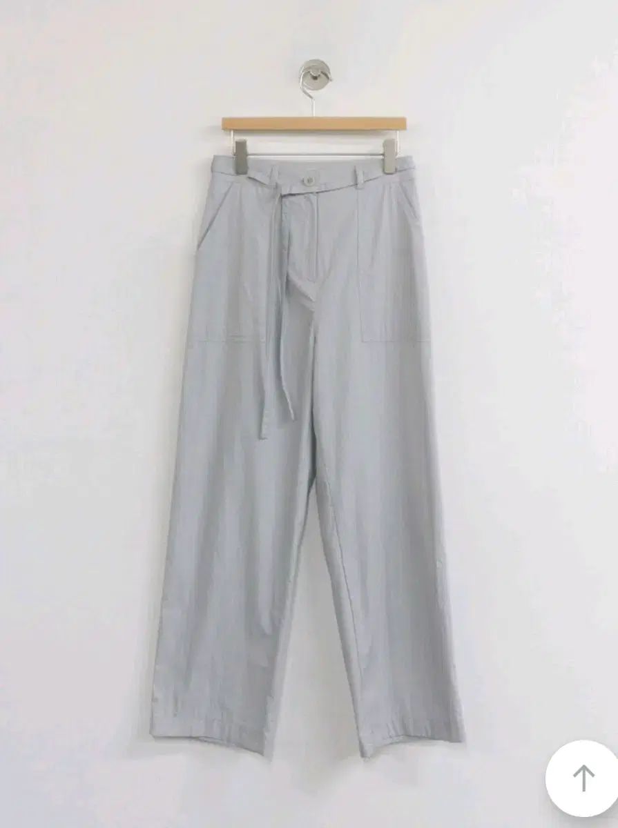 新品 キンダベージュ KINDA BEIGE 麻(マ) ル ソ ストラップ パンツ S