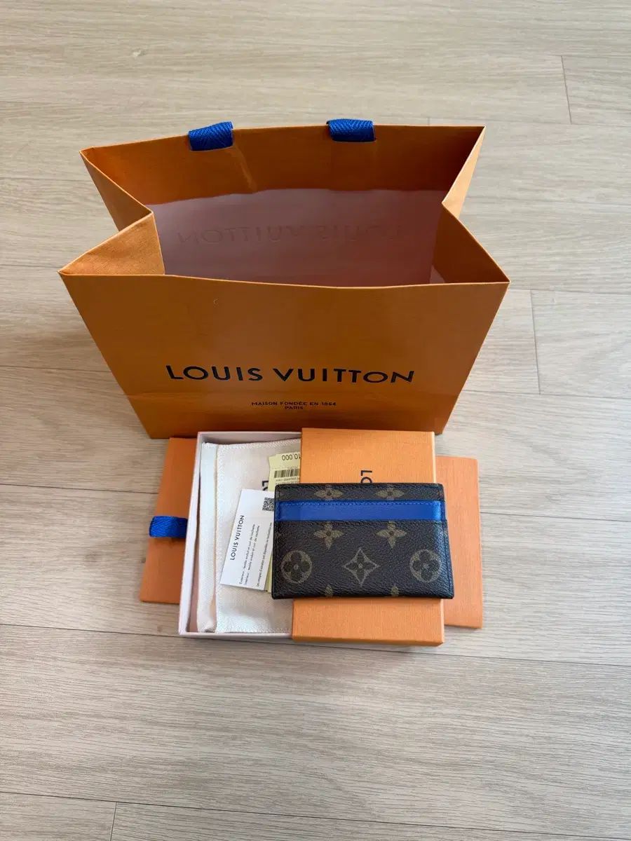 Louis Vuitton カードホルダー 財布