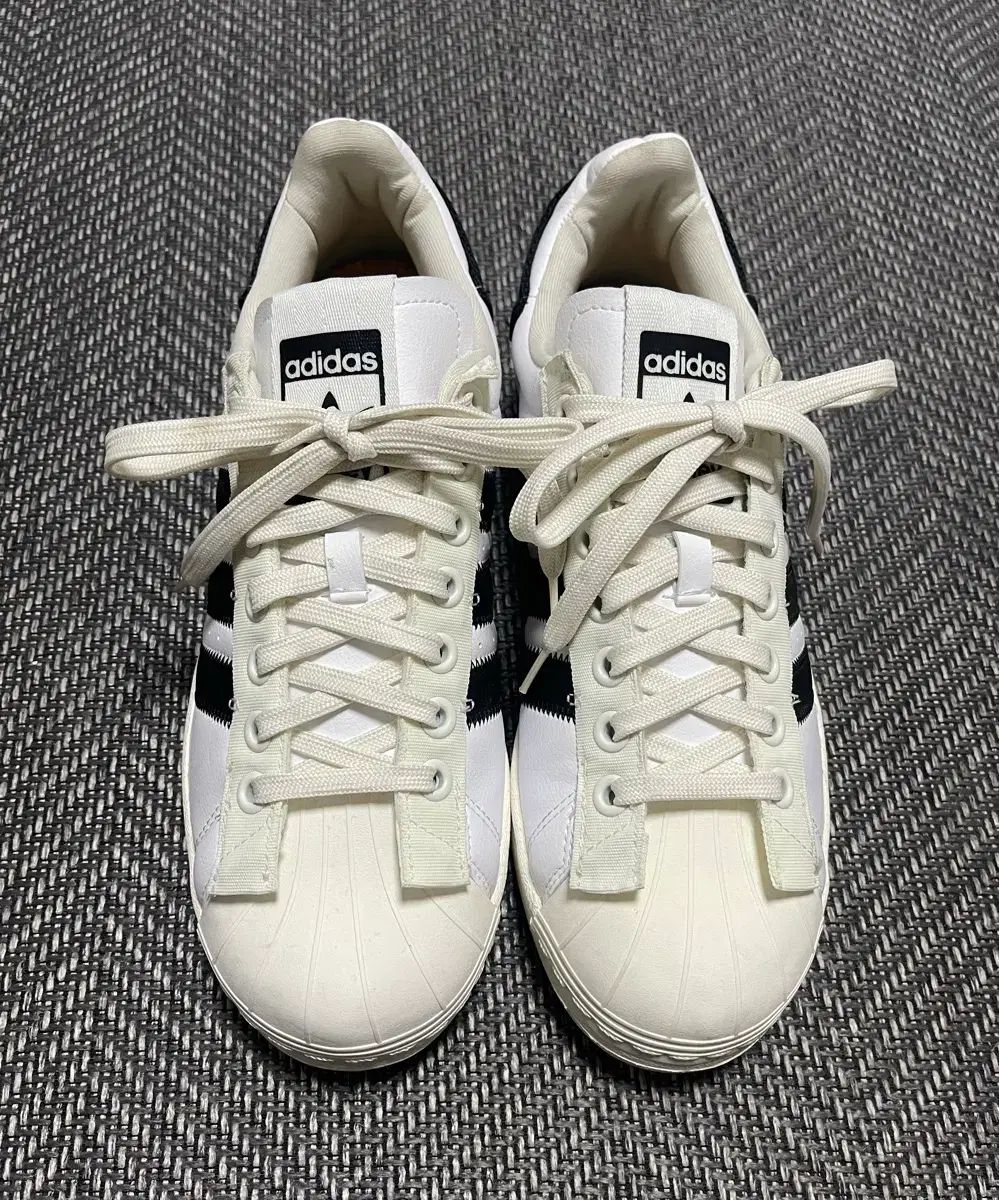 270mm adidas (adidas x Parley) Superstar スニーカー