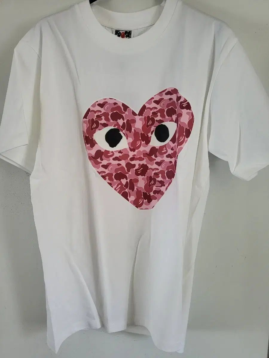 (新品) コム・デ・ギャルソン PLAY ピンク カモフラージュ ハート 半袖Tシャツ