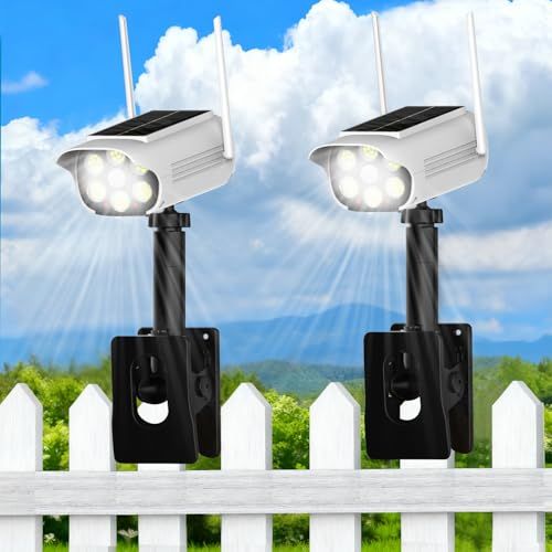 Batone センサーライト 屋外 ソーラーライト2個人感センサーライト 防犯カメラ型 ダミーカメラ 赤光威嚇 IP65防水防塵 電源配線不要 太陽光充電 自動夜間点灯 人感検知 800ルーメン360°角度調節可能 屋外照明 防災ライト ガー 821a6663