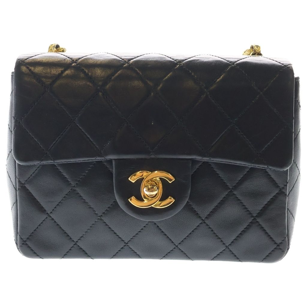 CHANEL (シャネル) ミニマトラッセ17 ラムスキン レザー Sフラップ ビジューチェーン ショルダーバッグ ゴールド金具 ブラック 1番台 A01115 285,863円