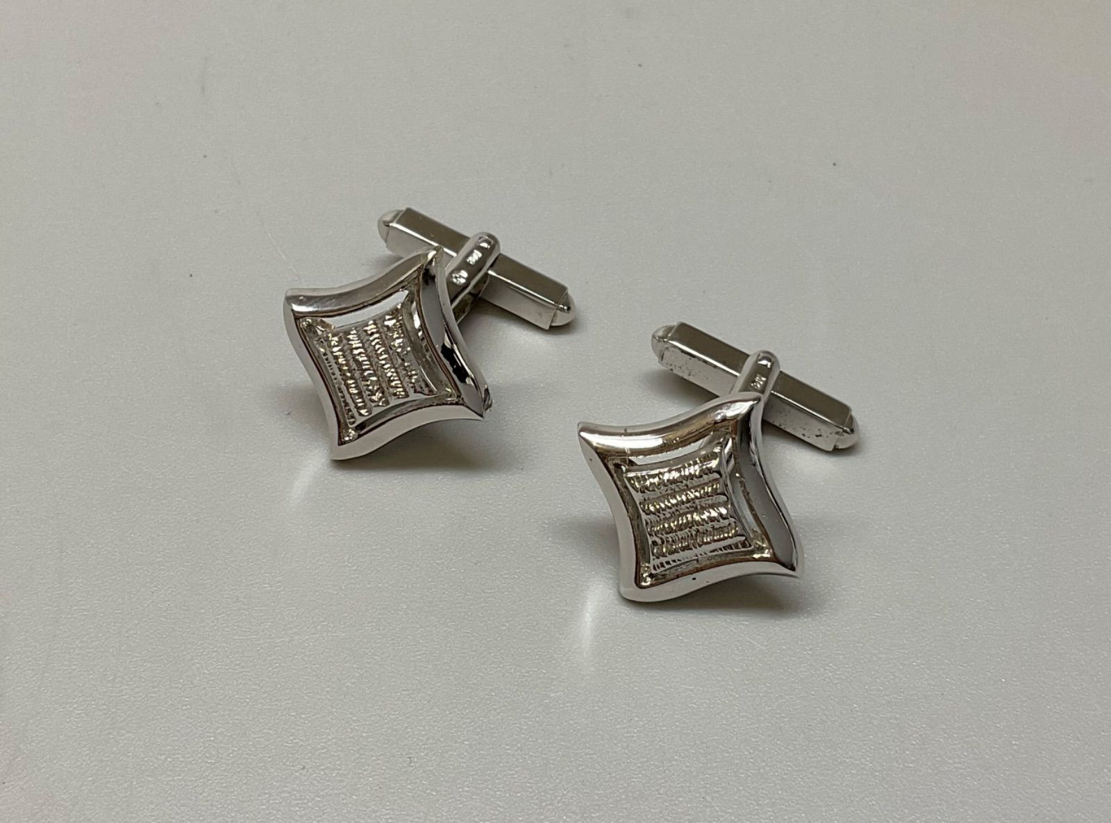 SN1532 シンプル シルバーカラー カフス カフスボタン 800刻印有り シルバー スクエア型 カフリンクス アンティーク アクセサリー