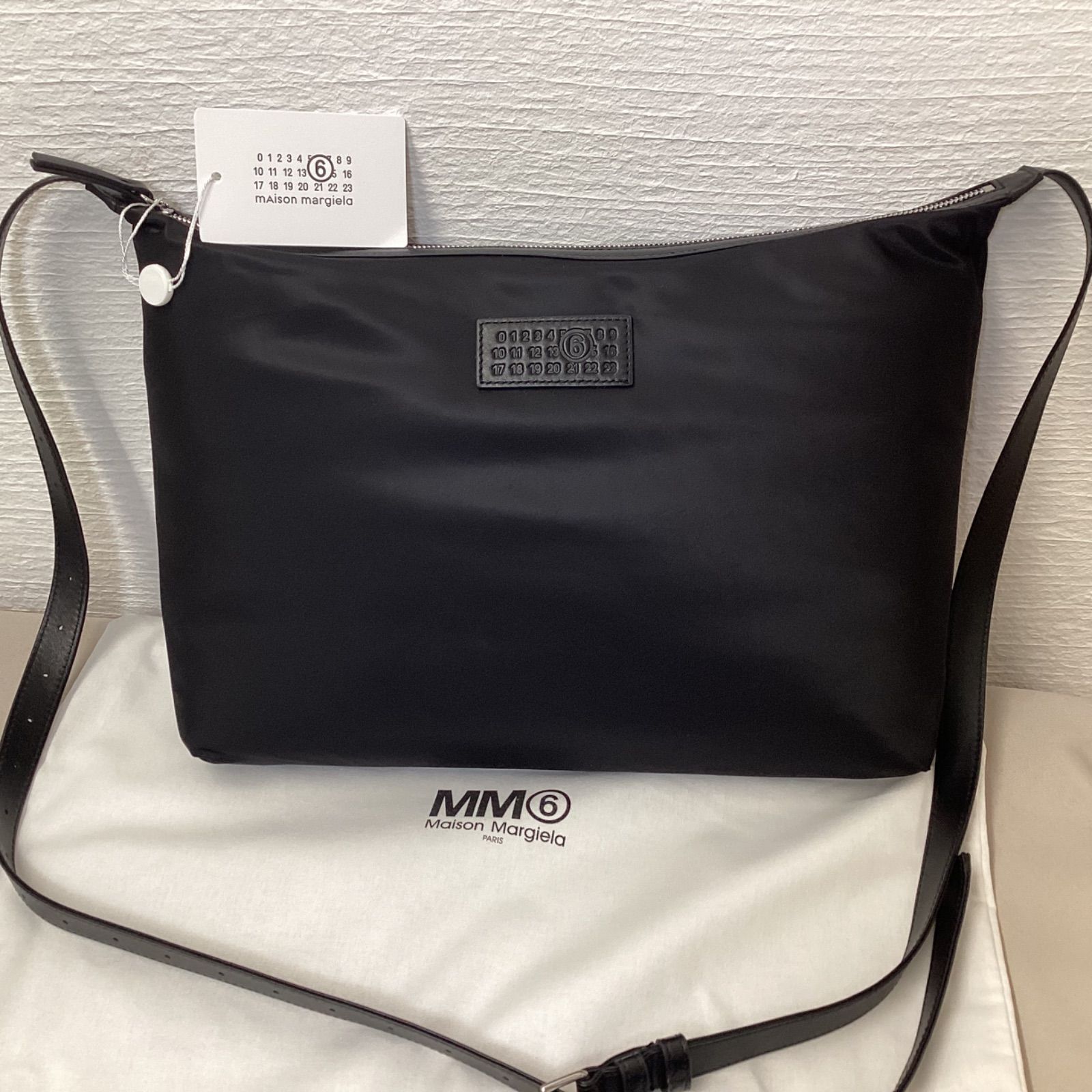 【新品・タグ付】MM6 Margiela ニューメリック クロスボディバッグ MM6 エムエムシックス ニューメリック クロスボディバッグ ブラック